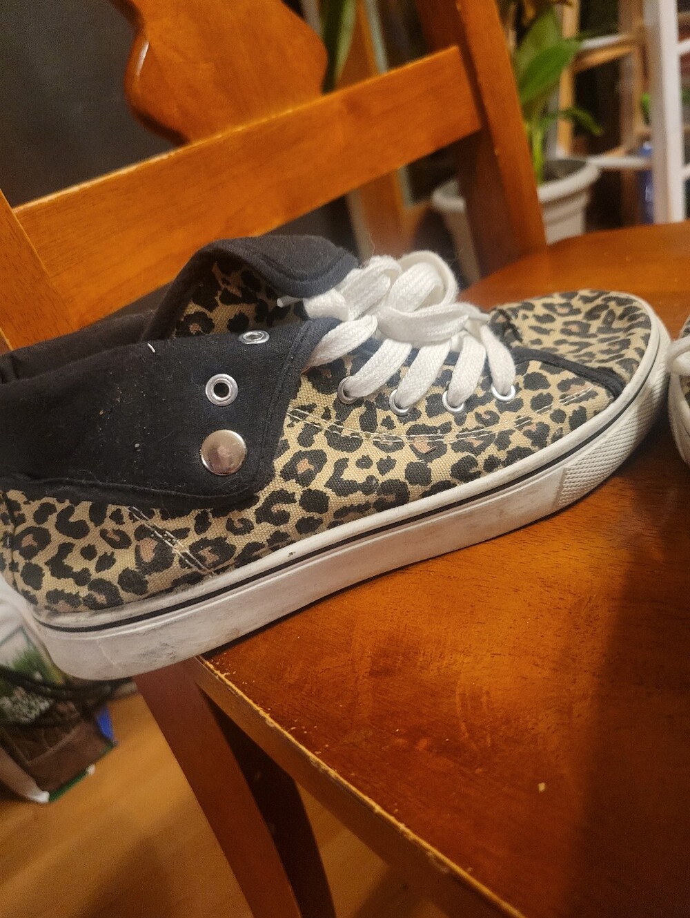 Womens Leopard Print Canvas Sneakers with Black Accents